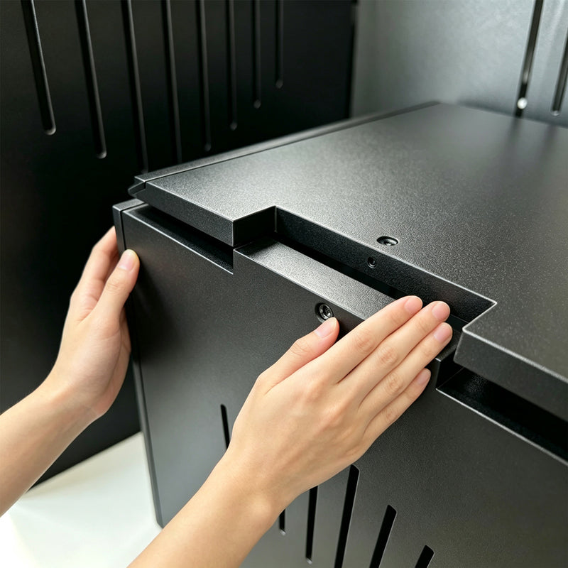Features screws andmortise-and-tenon joinery.